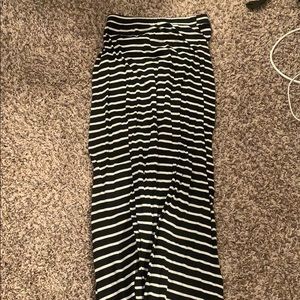 Stripped maxi skirt